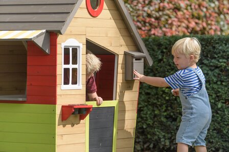 Kinderhaus aus Holz M&auml;rchen