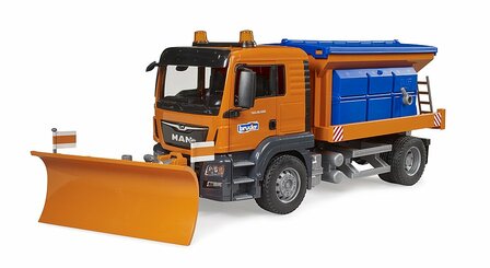 Bruder MAN TGS Winterdienst-LKW mit Schneepflug und Streuwerk 1:16