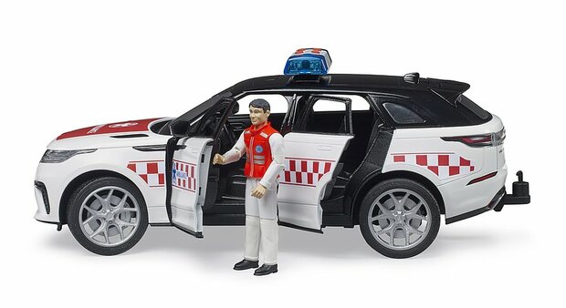 Bruder Range Rover Velar Krankenwagen 1:16 mit Figur (34 cm)