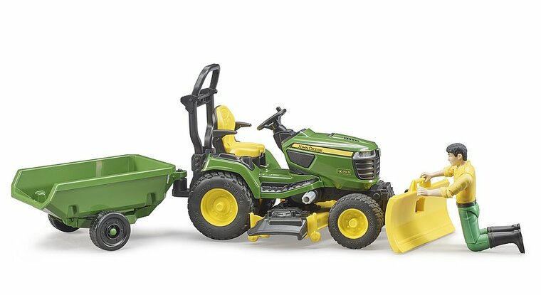 Bruder Bworld John Deere Rasenm&auml;her mit Anh&auml;nger