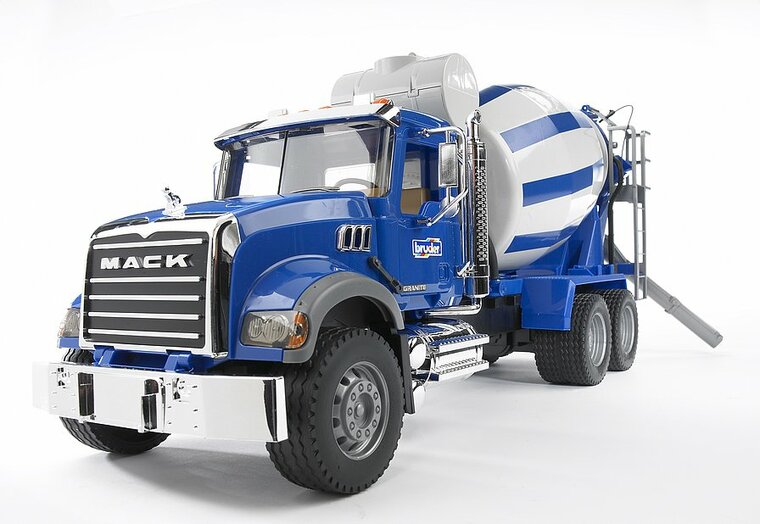 Bruder Mack Granite Betonmisch-LKW 1:16