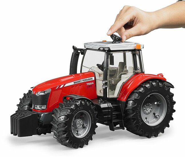 Bruder Massey Ferguson 7600 Traktor