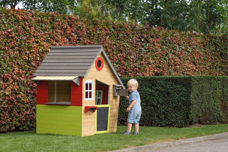 Kinderhaus aus Holz M&auml;rchen