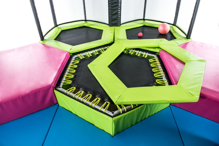 Mini-Trampolinpark f&uuml;r Kleinkinder, 3 Trampoline