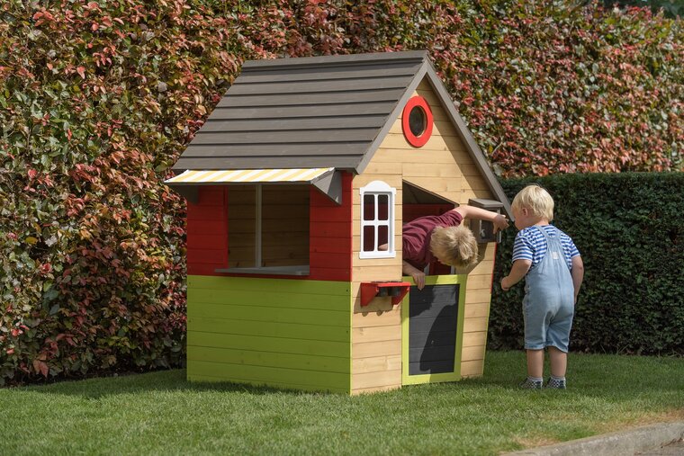 Kinderhaus aus Holz Märchen
