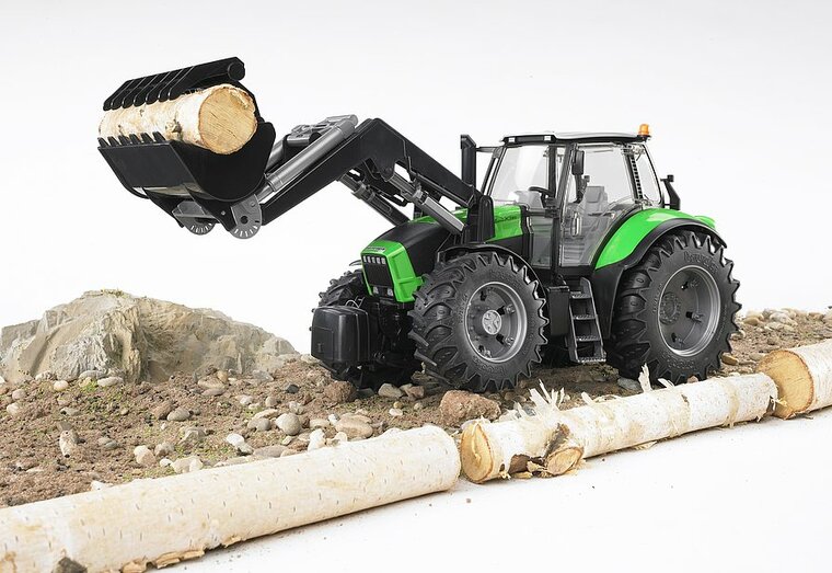 Deutz Agrotron X720 Traktor mit Frontlader 1:16 Bruder 03081