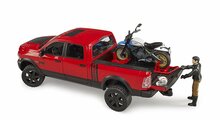 Bruder RAM 2500 Power Wagon mit Accessoires