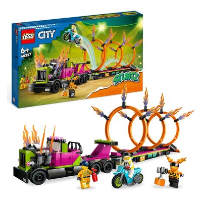 LEGO City 60357 Stunttruck & Ring of Fire Challenge